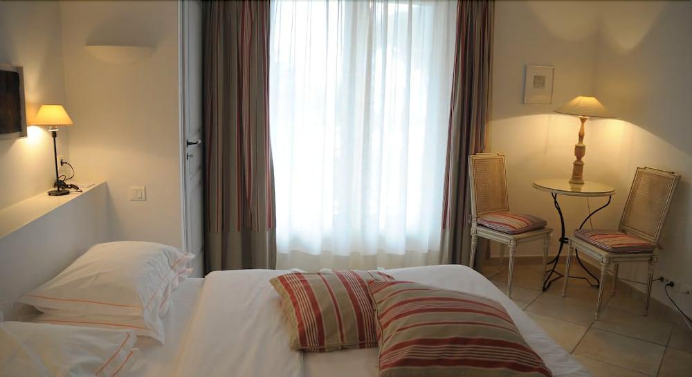 Hotel Villa Les Rosiers Grimaud Eksteriør bilde