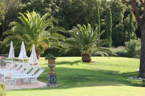 Hotel Villa Les Rosiers Grimaud Eksteriør bilde
