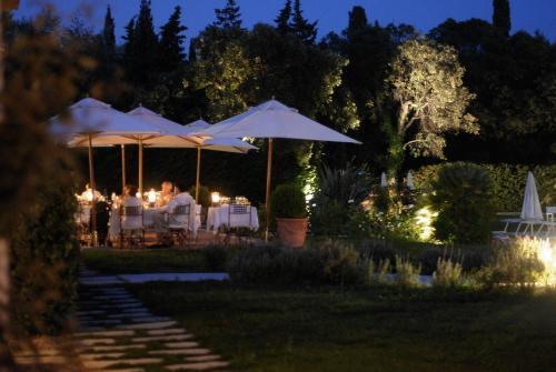 Hotel Villa Les Rosiers Grimaud Eksteriør bilde