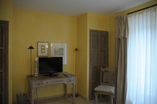 Hotel Villa Les Rosiers Grimaud Eksteriør bilde