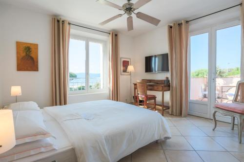 Hotel Villa Les Rosiers Grimaud Eksteriør bilde