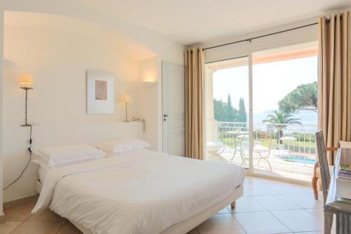 Hotel Villa Les Rosiers Grimaud Eksteriør bilde